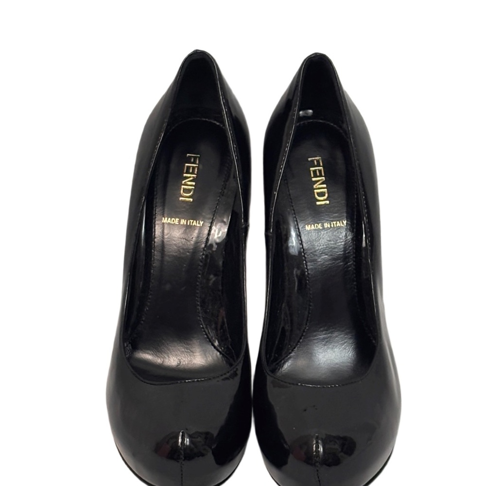 Fendi Glossy Black Heels